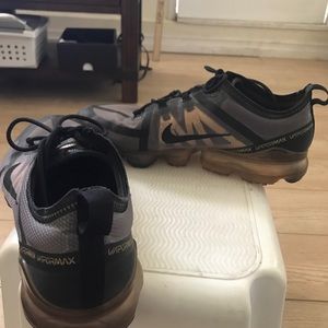 Men’s Nike Vapormax Size 13 Black & Metallic Gold